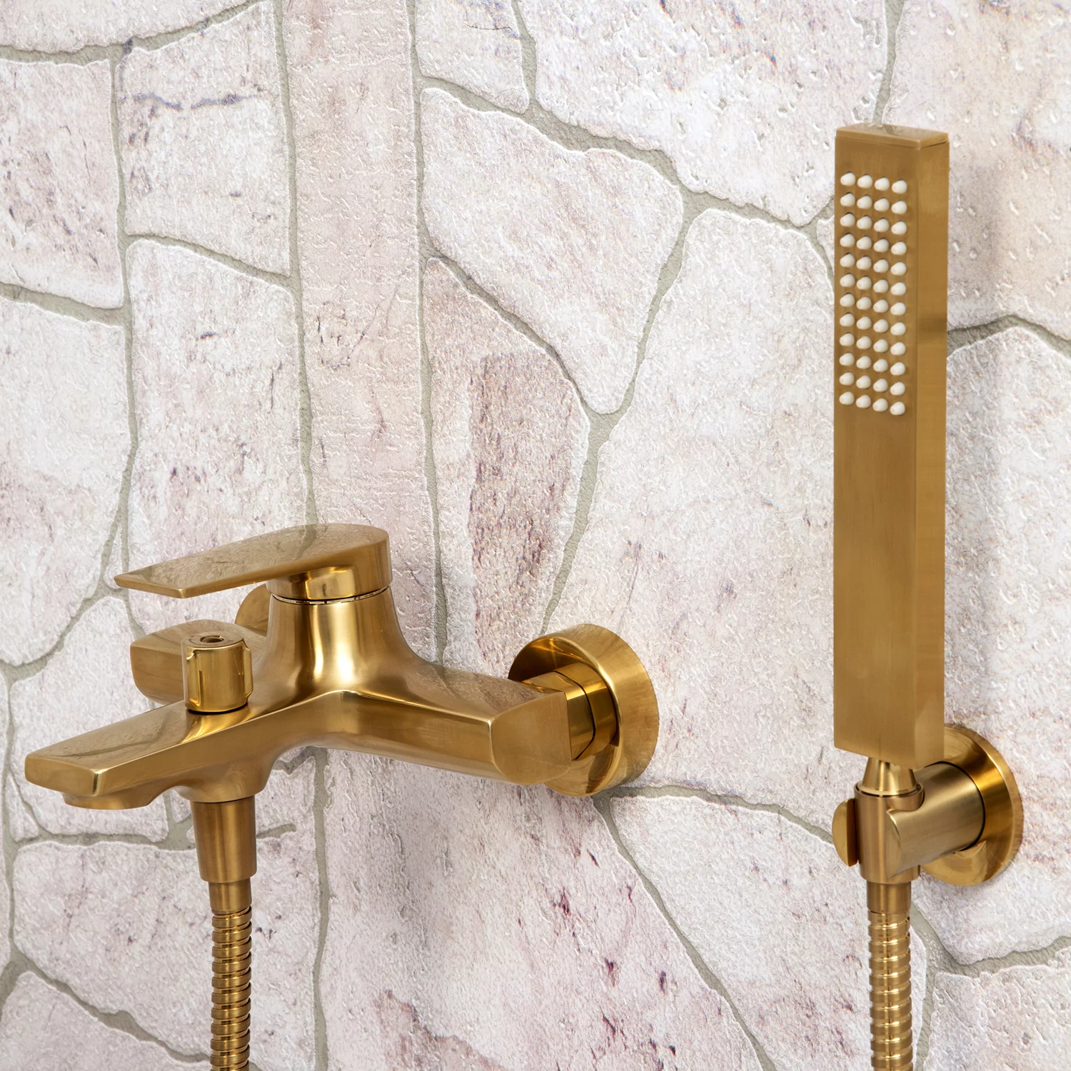 Wasserkraft Aisch 5501 Смеситель для ванны с коротким изливом, цвет матовое золото — фото №1